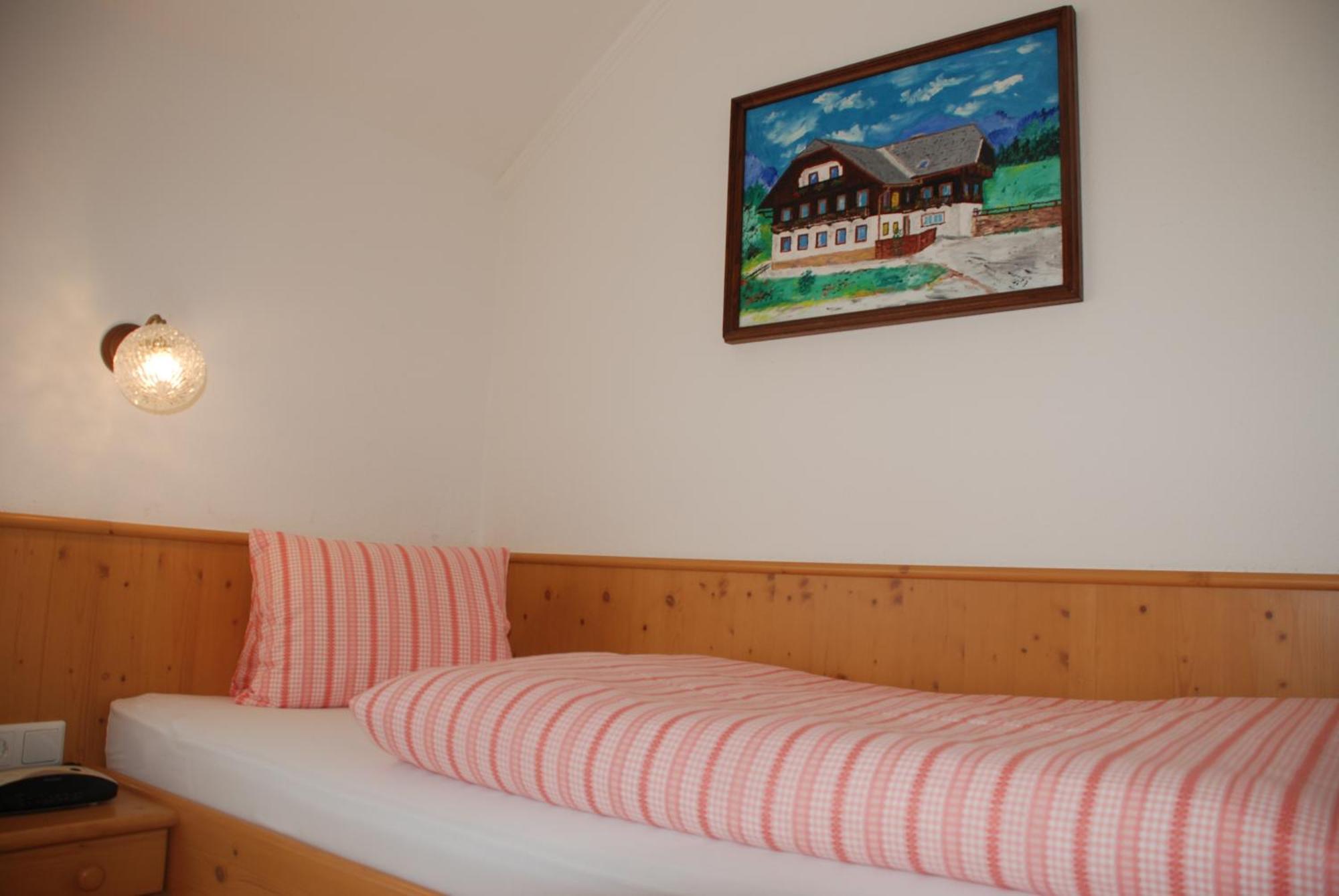 Hotel Zum Granitzl 마리아프파르 객실 사진